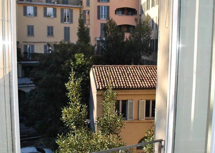 P&P Piazza Bergamo Apartment